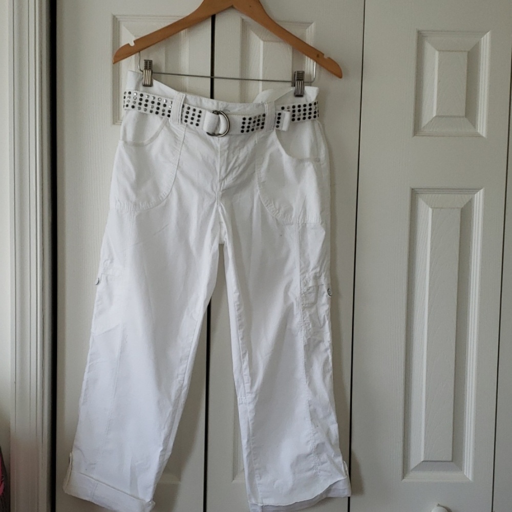 Apt 9 utility capri